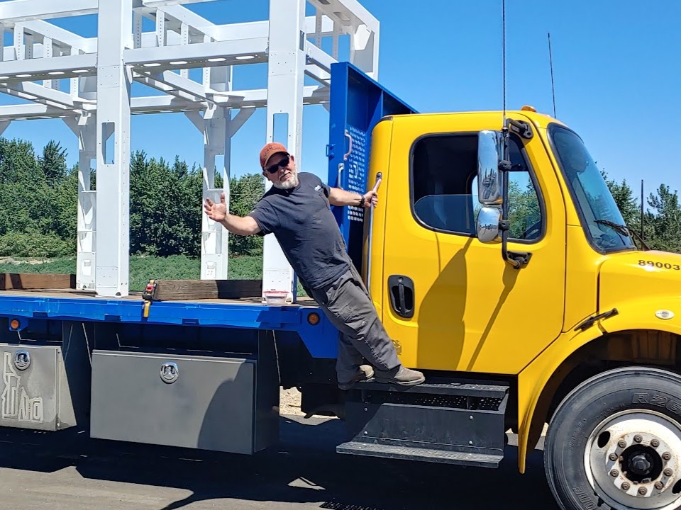 One of our drivers saying hello